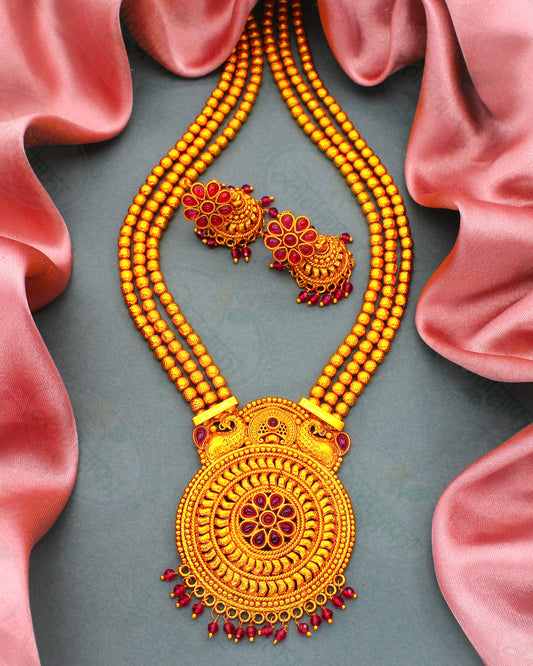 GLIMMERING MATTE NECKLACE