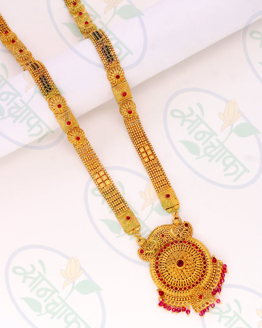 ALLURING PESHWAI MANGALSUTRA