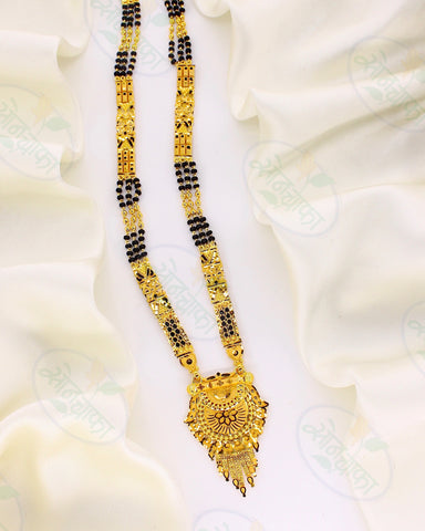 ALLURING GOLD PLATED MANGALSUTRA