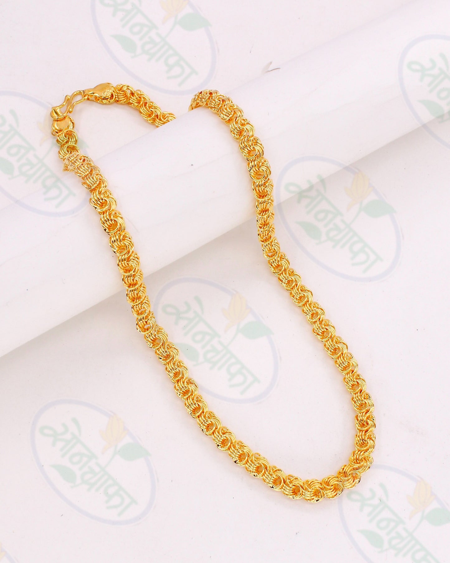 CIRCLE DESIGNER CHAIN