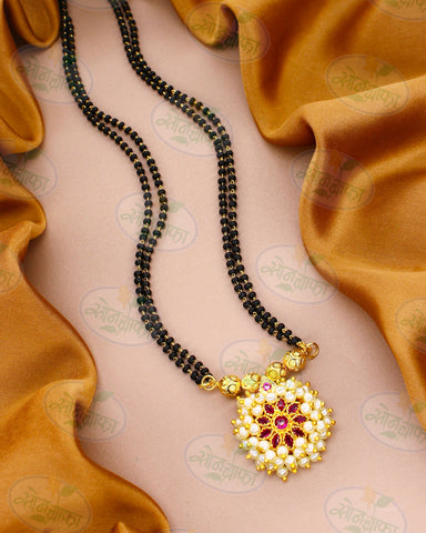 DAZZLING KUDI MANGALSUTRA