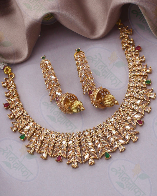 INSPIRING TRADITIONAL NECKLACE