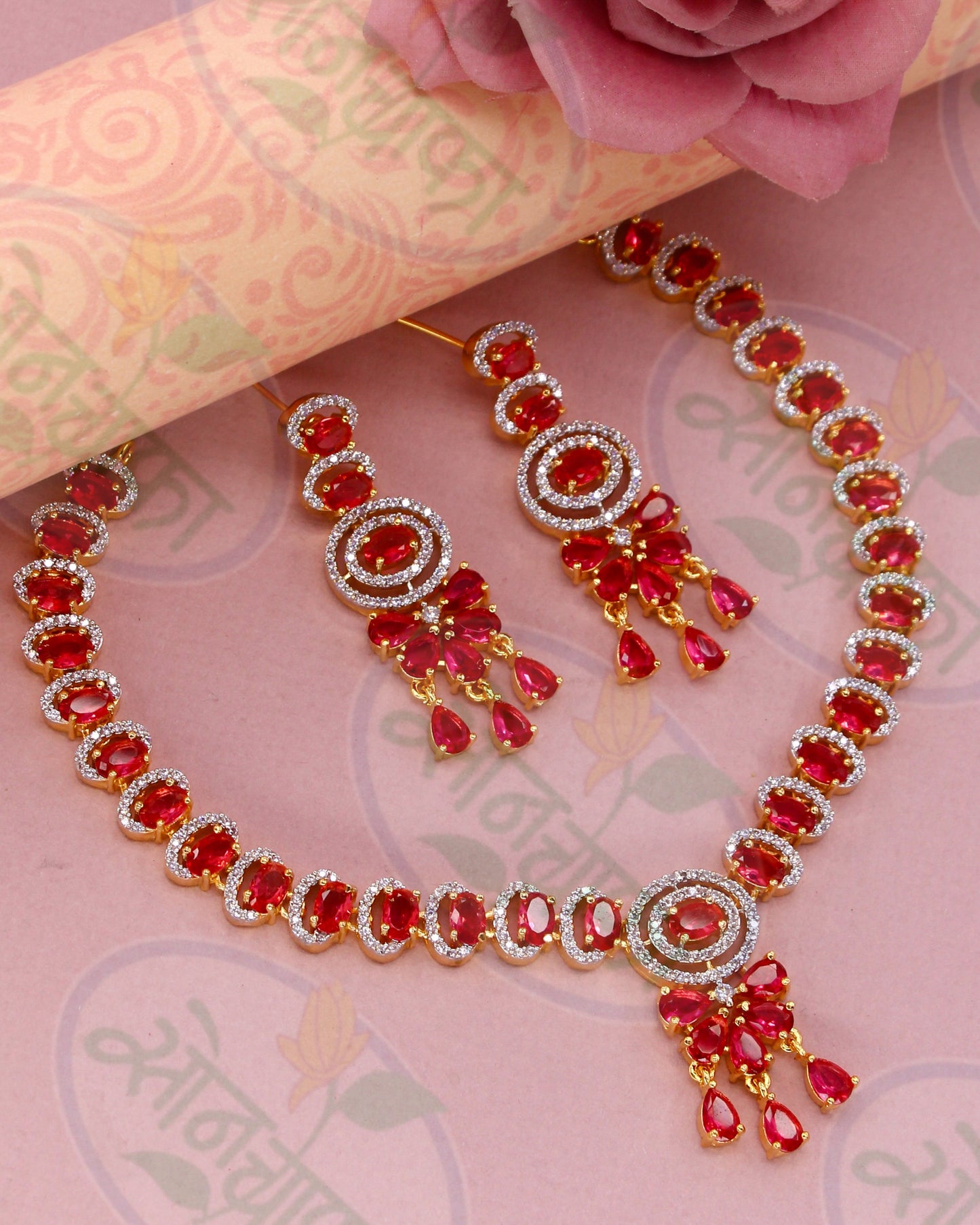 RADIANT BLOSSOM NECKLACE SET