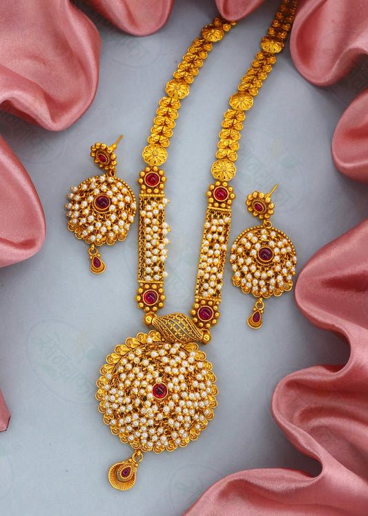 DELIGHT PEARL BEADS NECKLACE