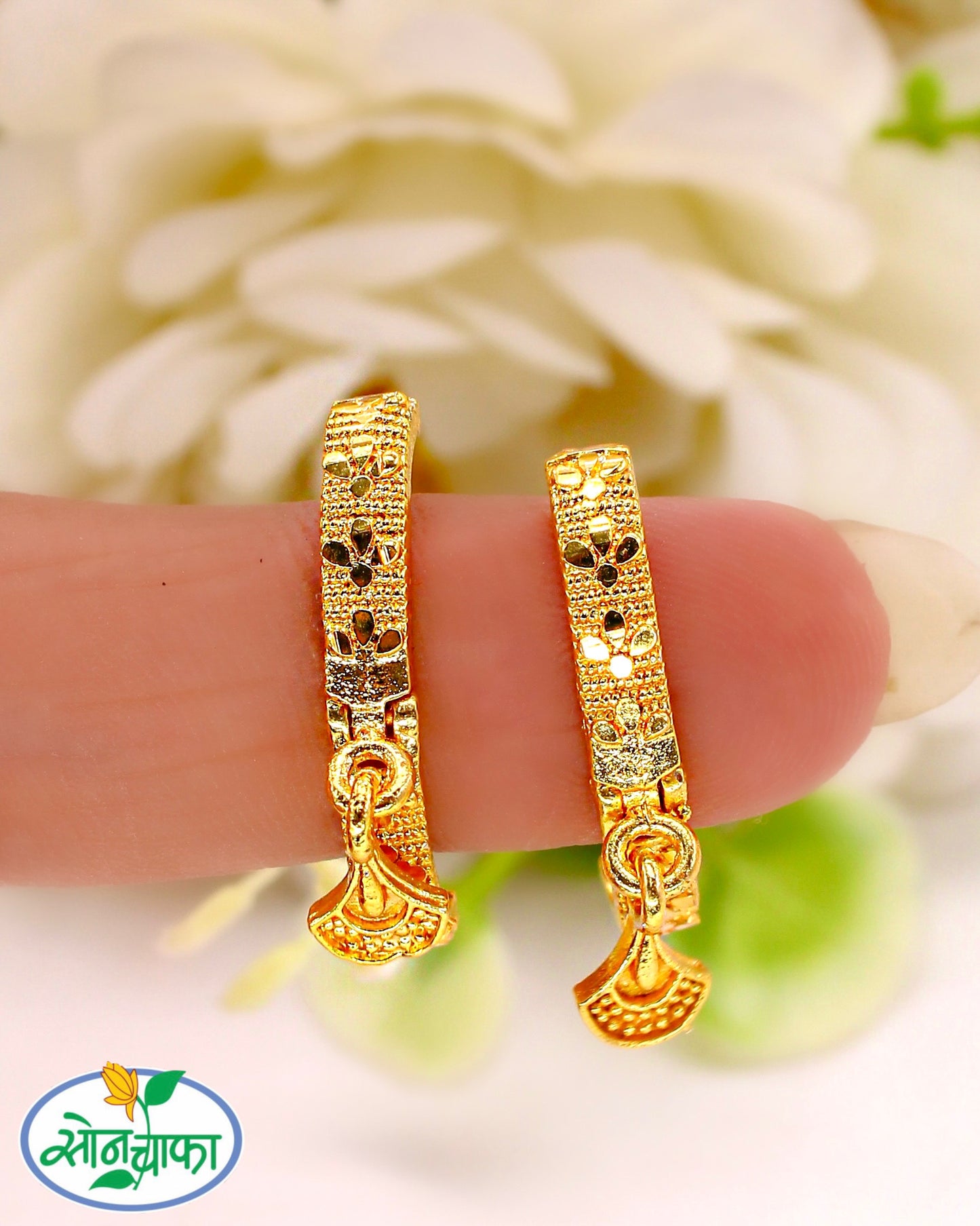 FASHIONABLE ANTIQUE EARRINGS