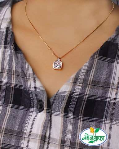 TRENDY SQUARE PENDANT DIAMOND CHAIN