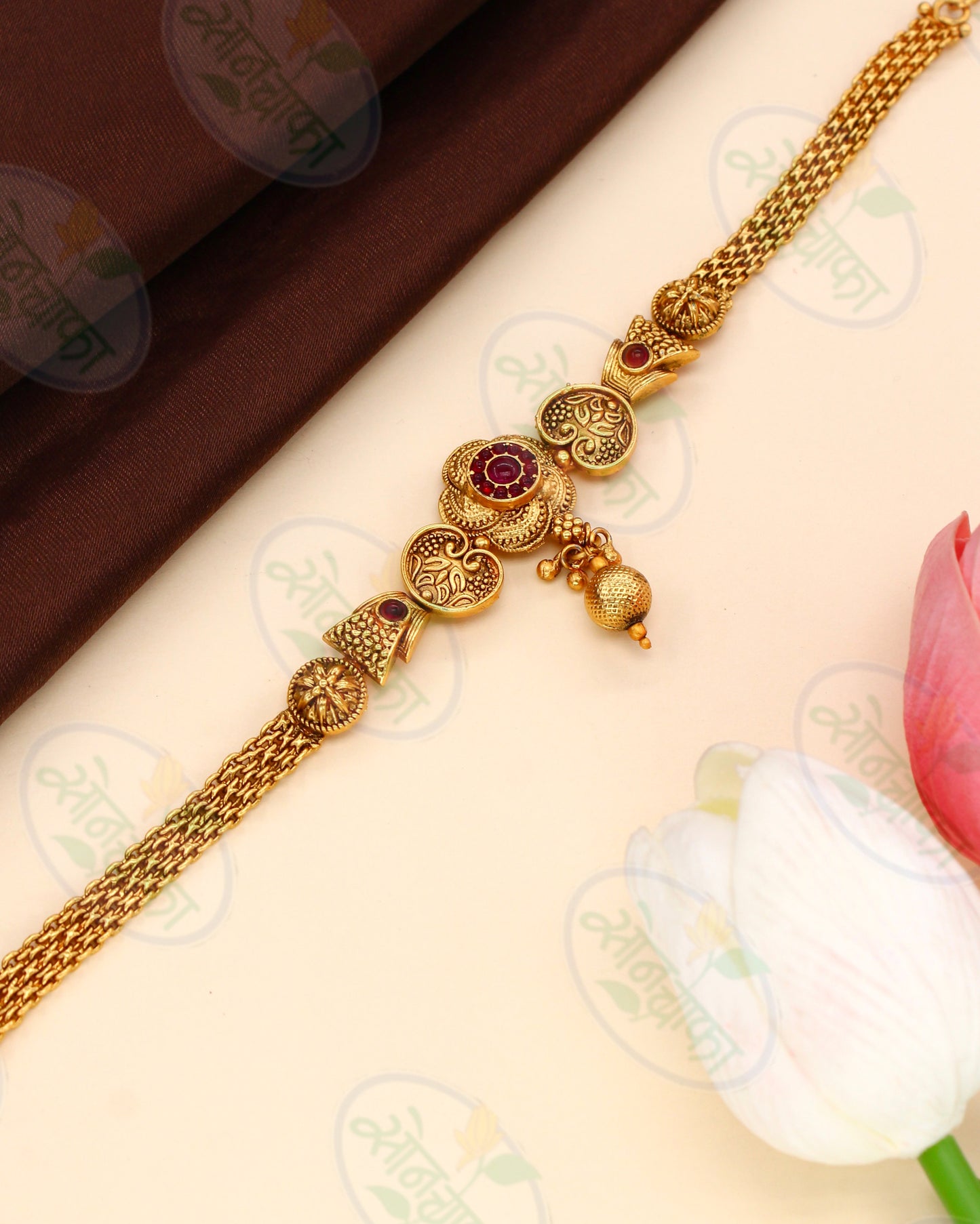 KEMP STONE DESIGNER WAKI