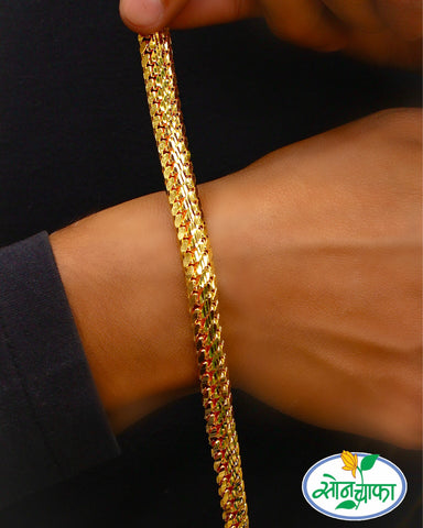 STYLISH GOLD PLATED BRACELET