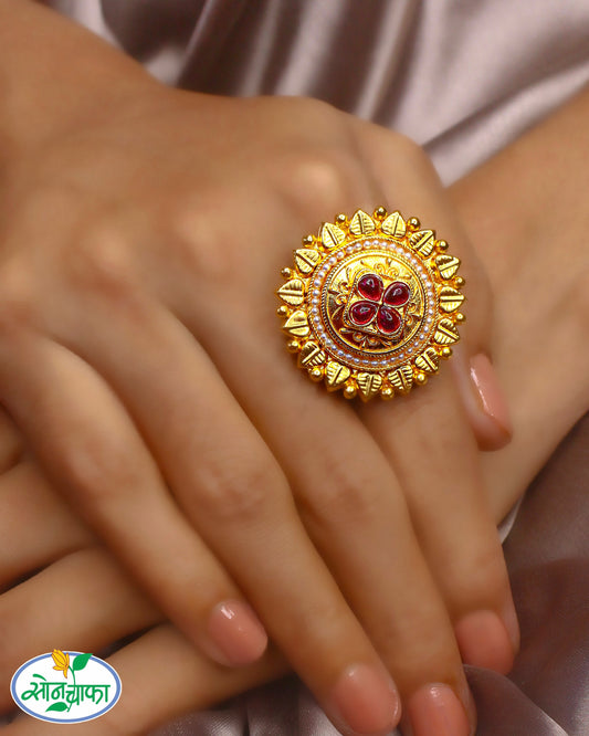 ROYAL DESIGNER RING