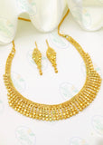 FASHIONABLE GOLD PLATED NECKLACE