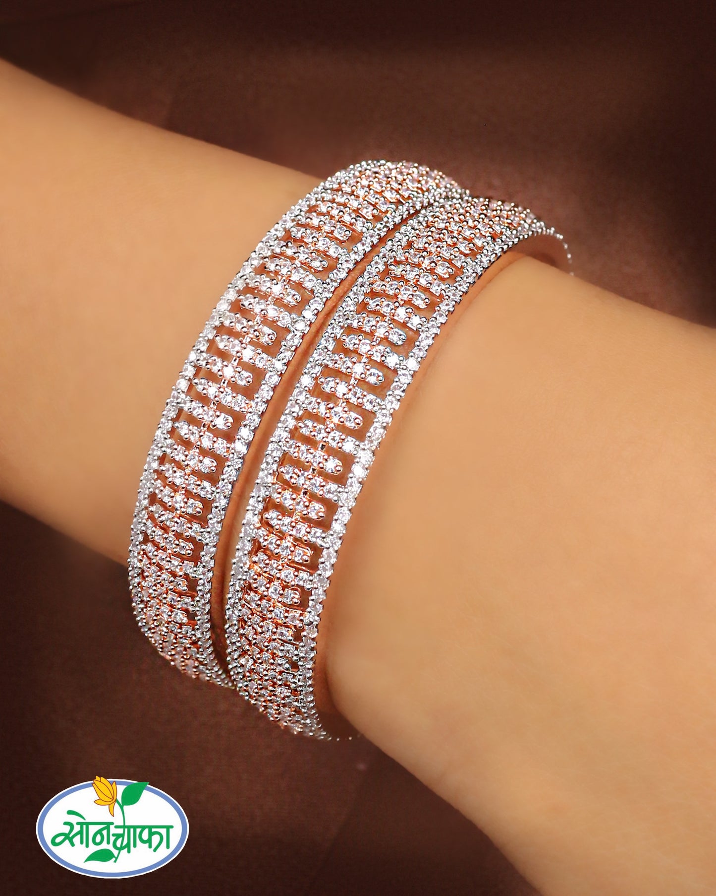 SHIMMERING LINES DIAMOND BANGLES