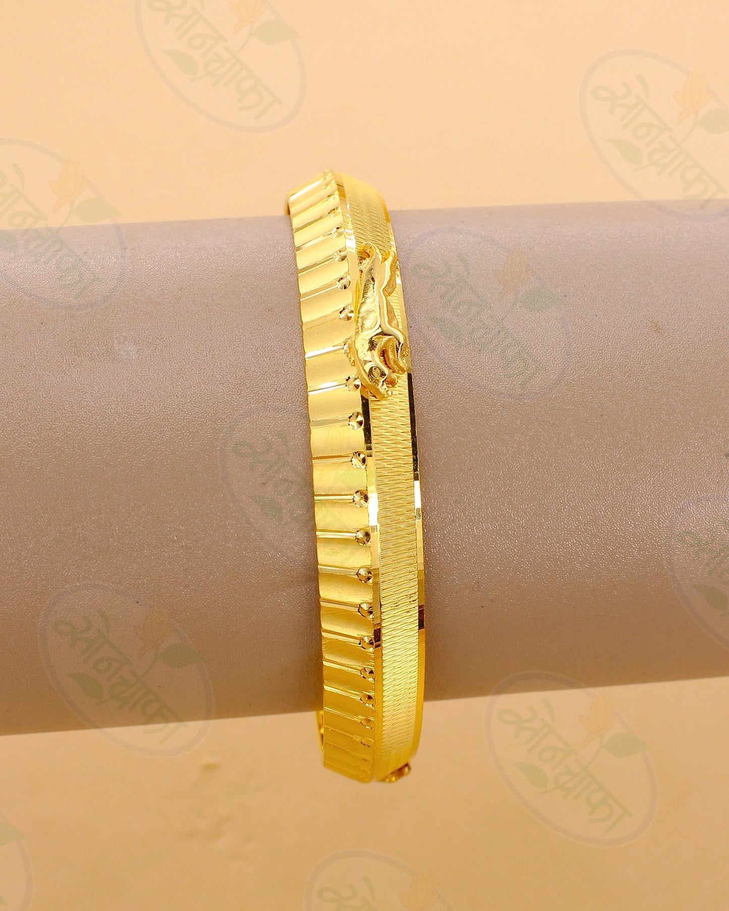 STUNNING GOLD PLATED KADA