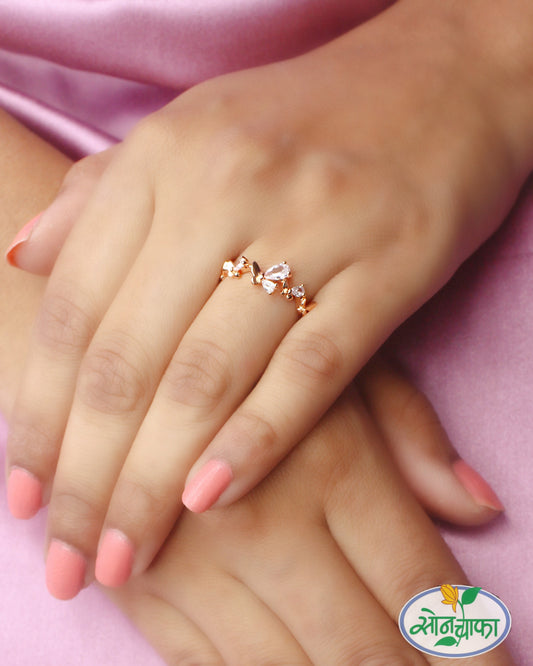 CLASSY BUTTERFLY FINGER RING