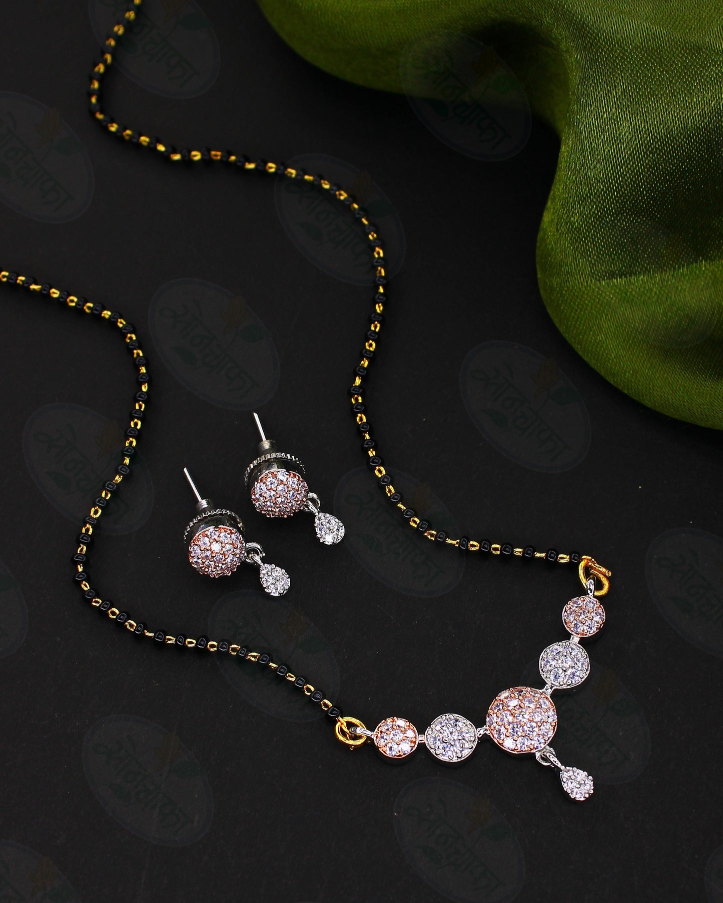 CHIC GLAM DIAMOND MANGALSUTRA