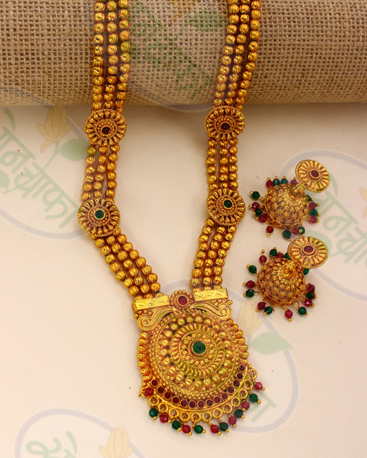 ALLURING PESHWAI NECKLACE