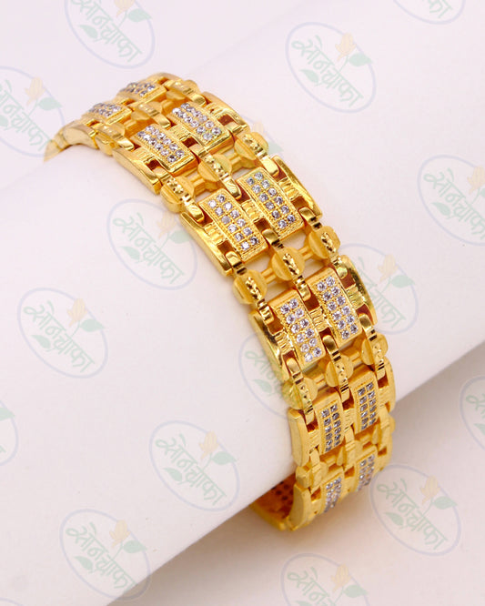 DELIGHTFUL GOLD PLATED BRACELET
