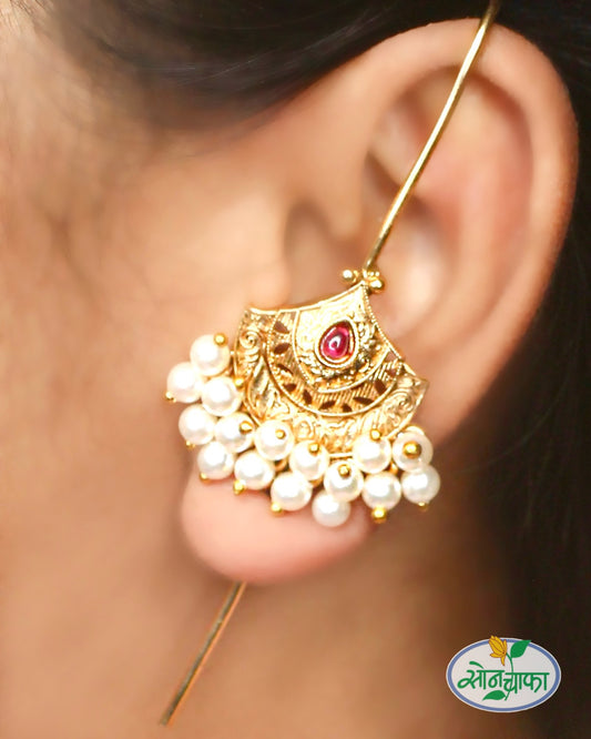 SIMPLE PEARL EAR-CUFFS