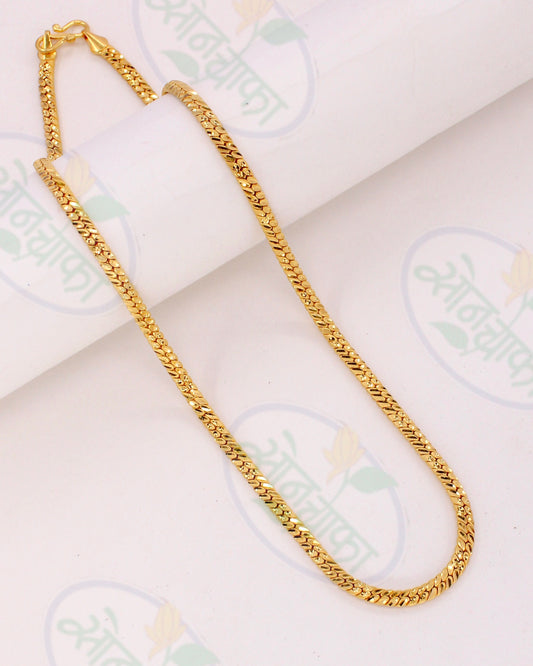 ELEGANT GOLD PLATED CHAIN