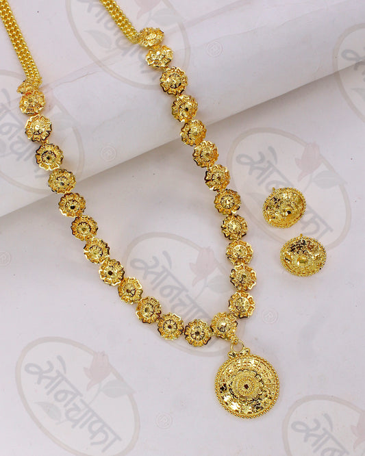 TRADITIONAL ANTIQUE NECKLACE
