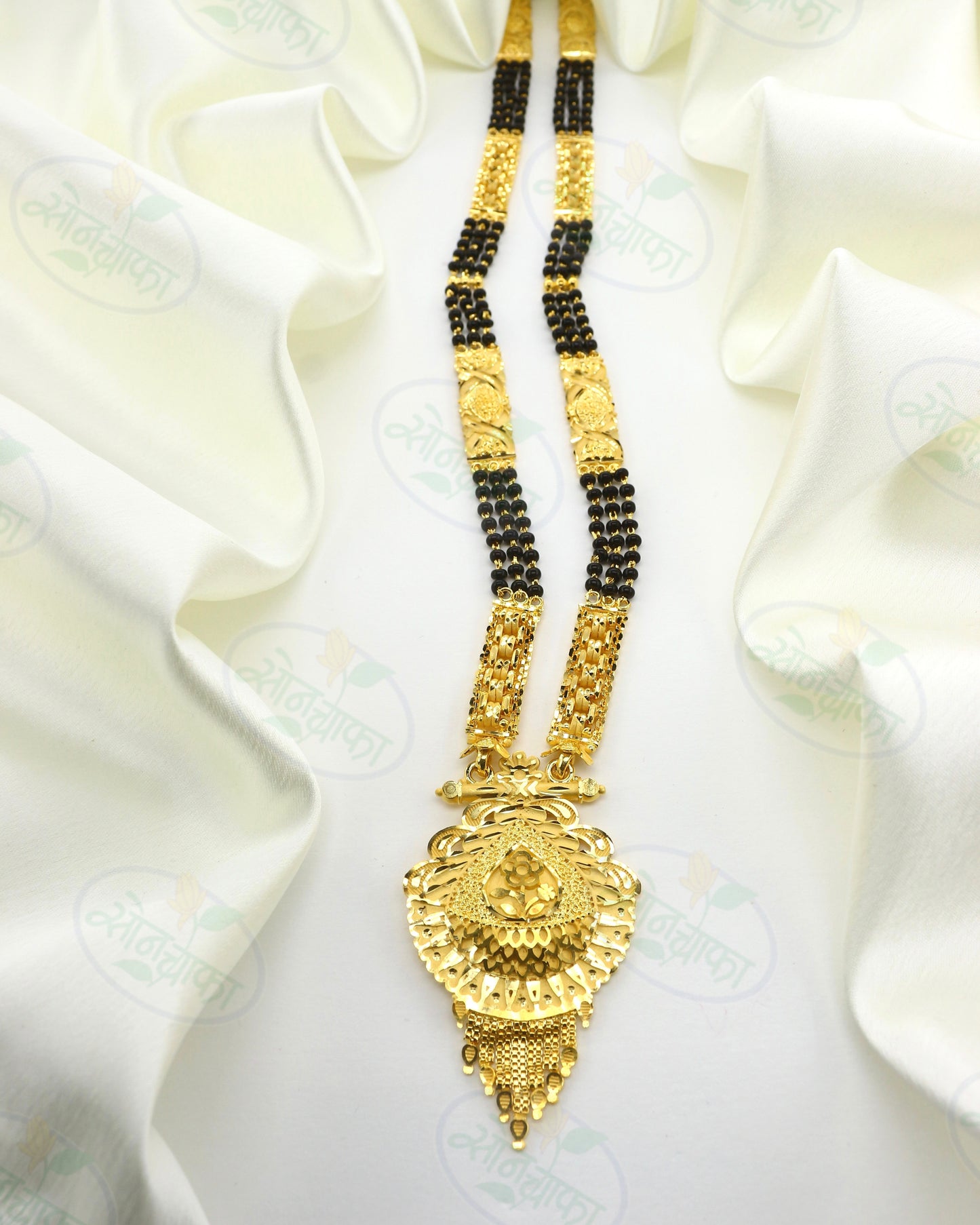 UNIQUE DESIGNER MANGALSUTRA