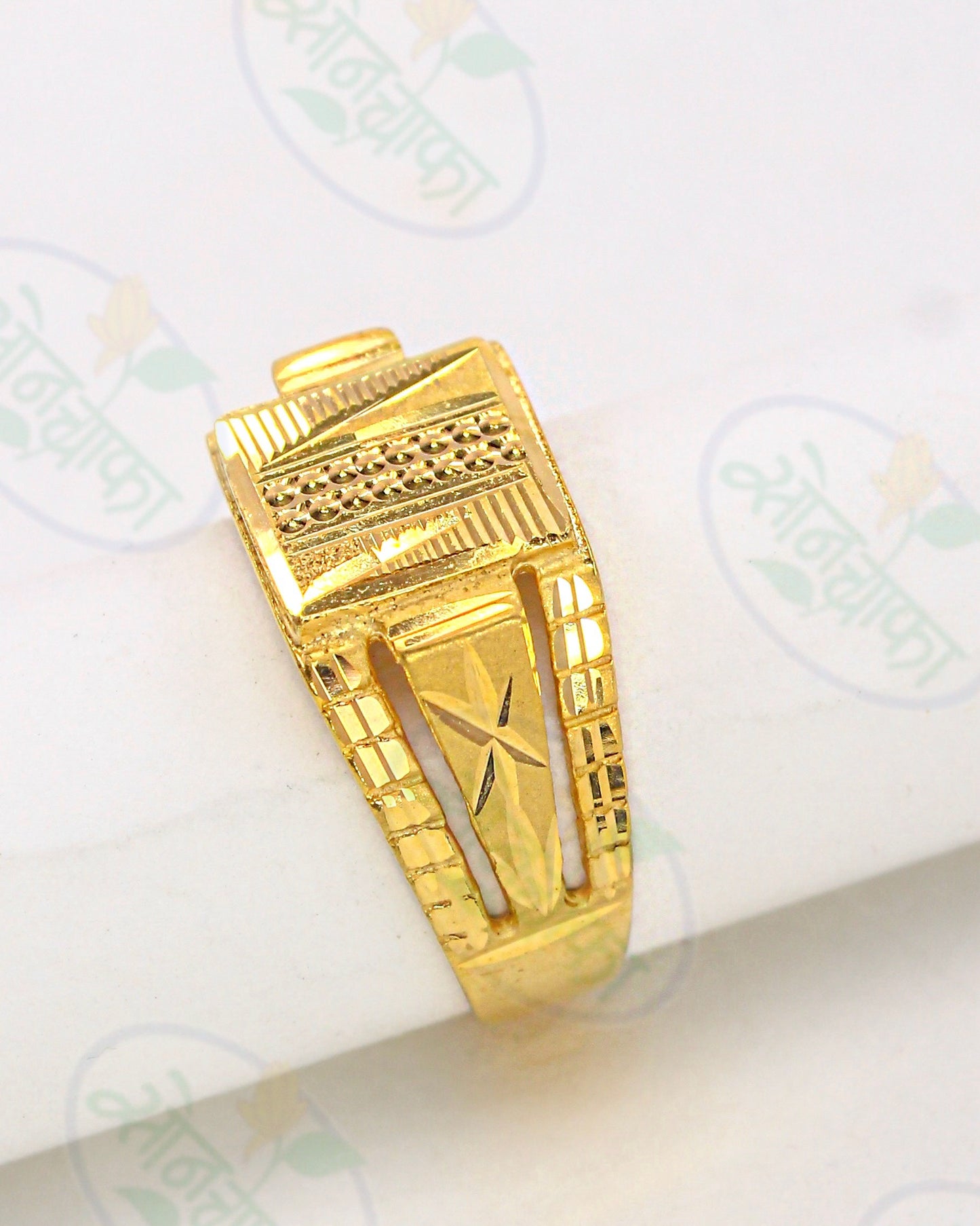CLASSIC GOLD PLATED RING