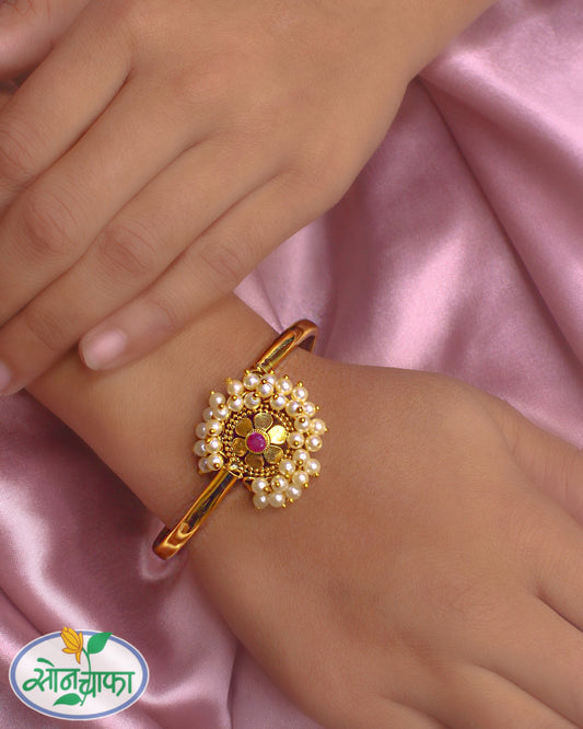 BLOSSOM DESIGNER KADA