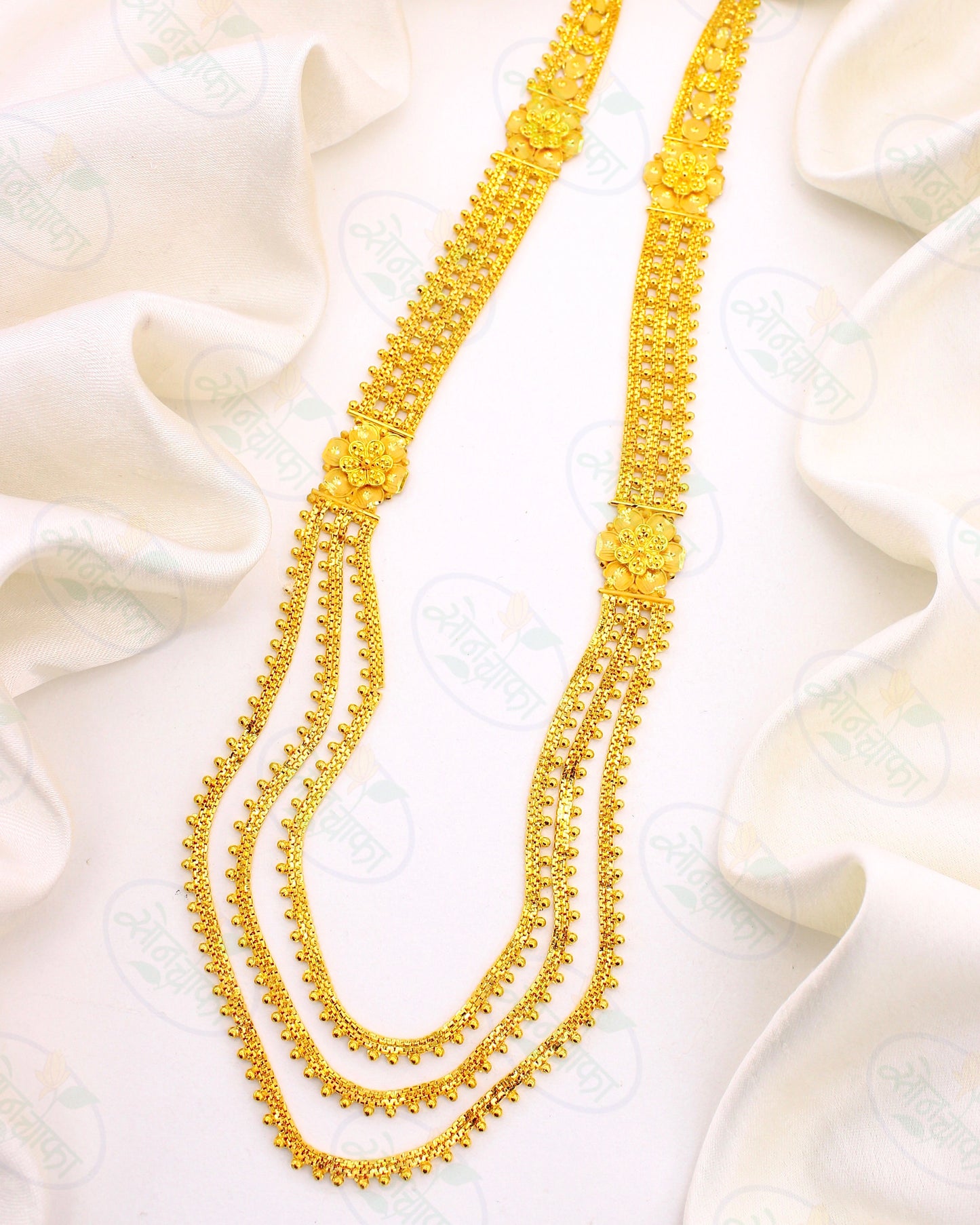 LUMINOUS GOLD PLATED FLORAL RANI-HAAR