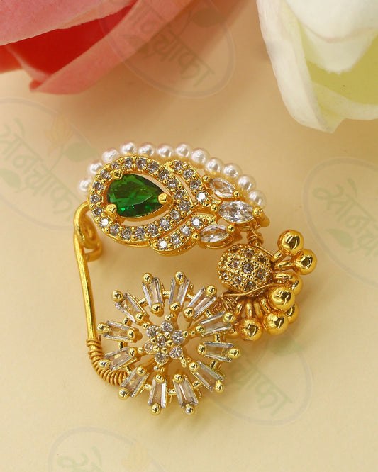 TRENDY GOLDEN FINISH NATH