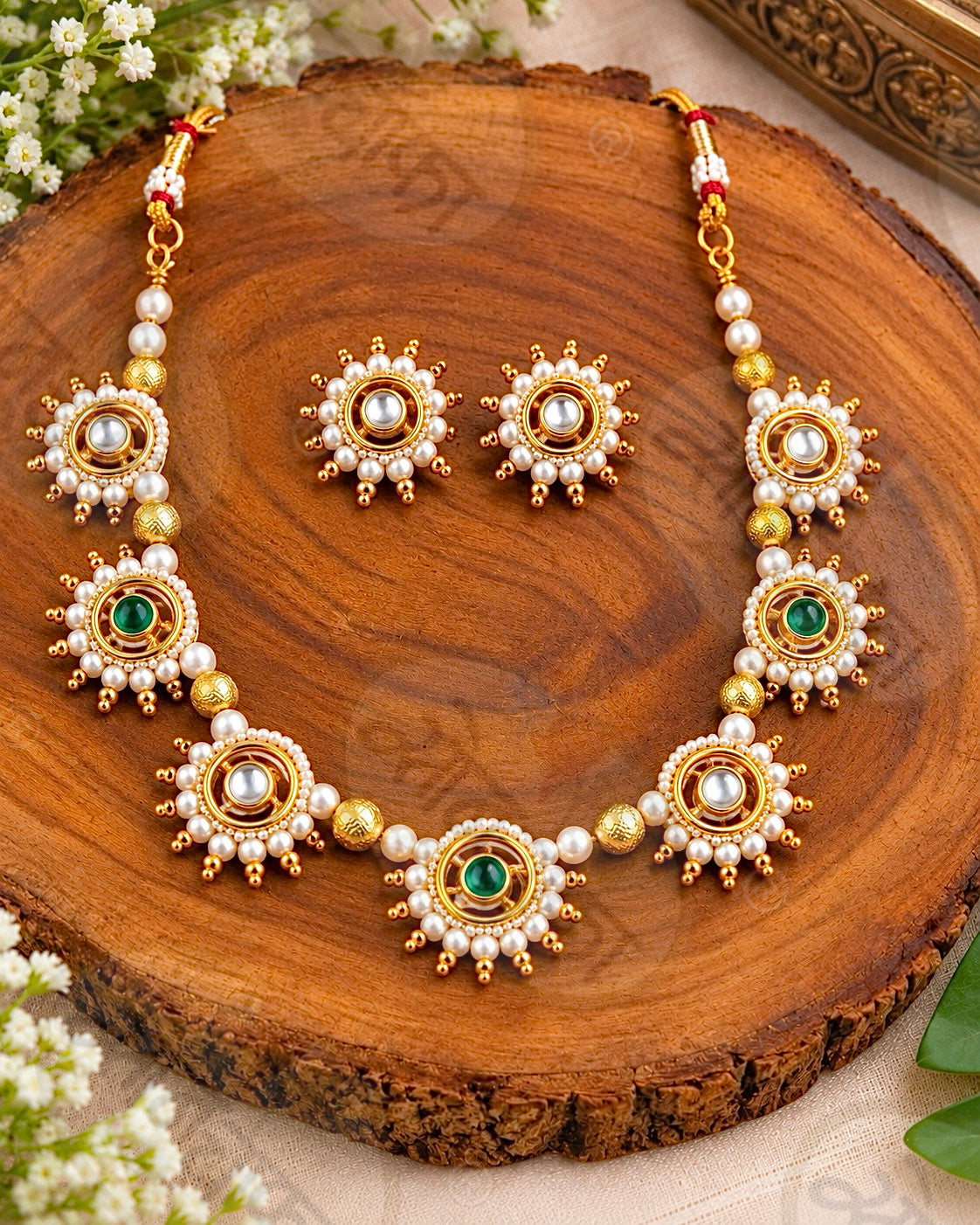 FLORET MOTI NECKLACE