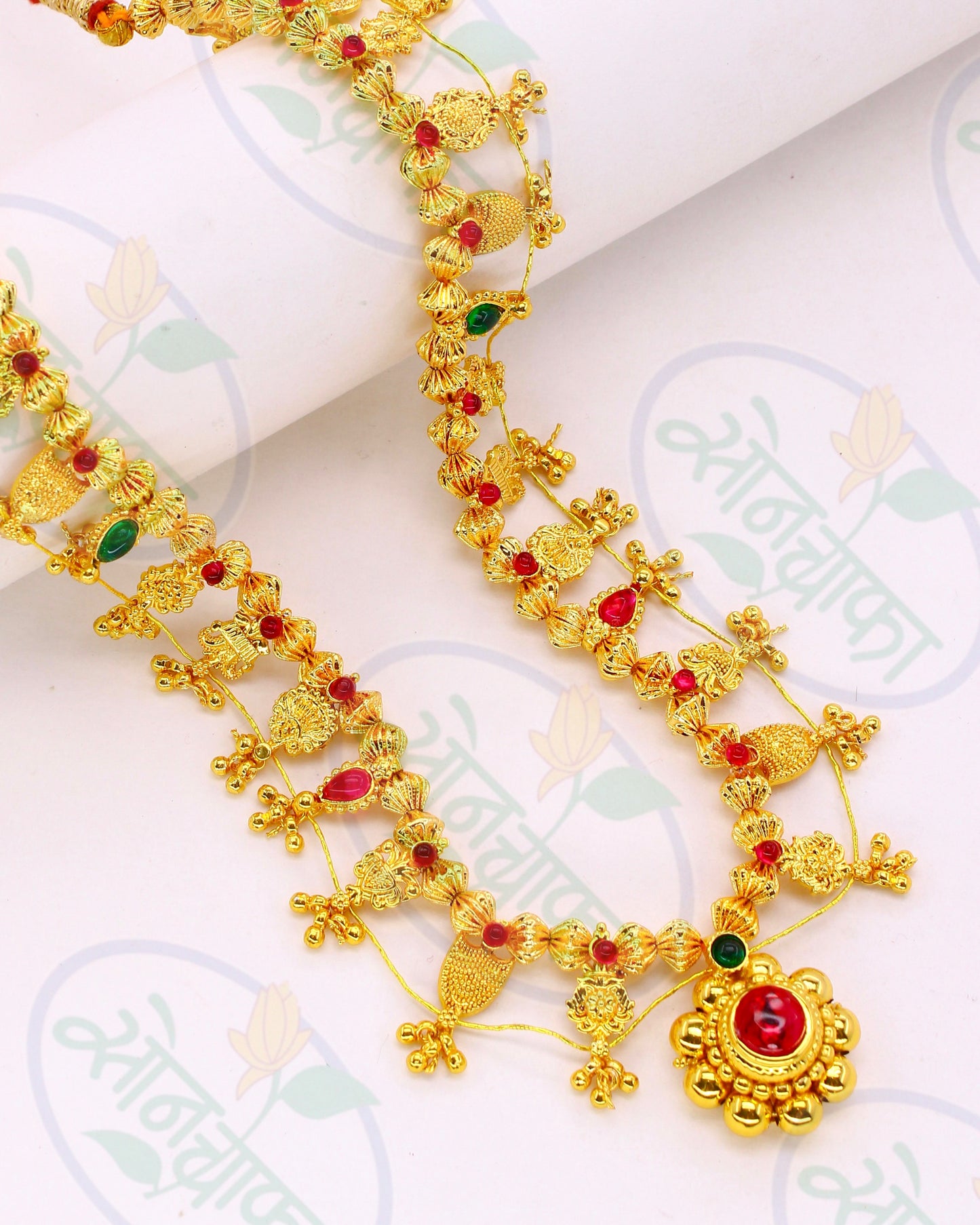 TRENDY KOLHAPURI SAAJ