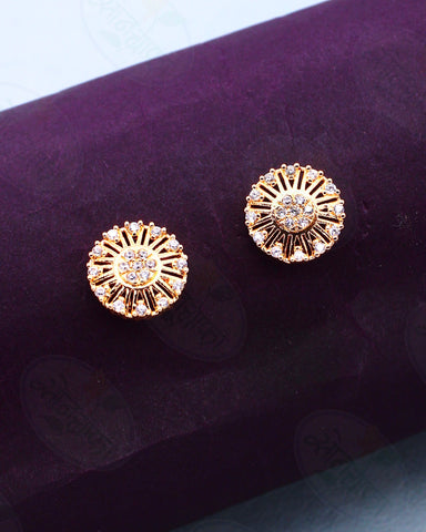 SPARKLING CIRCLE DIAMOND STUDS