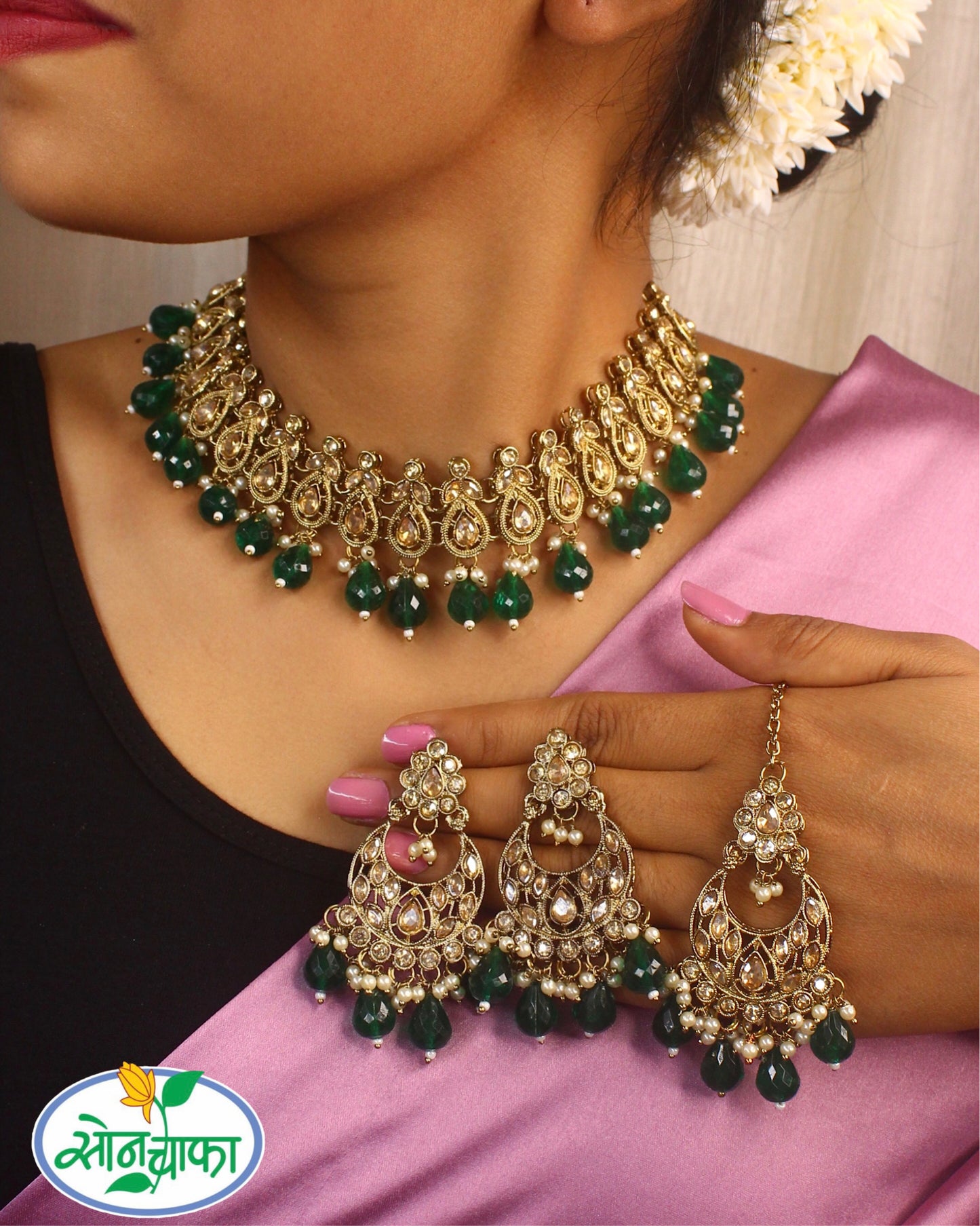 LAVISH BRIDAL NECKLACE