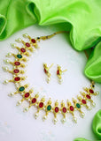 PRETTY MOTI NECKLACE