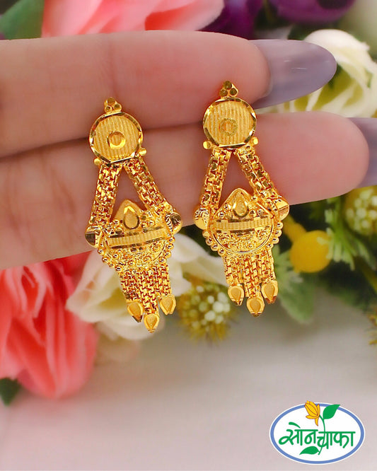 FANCY GOLD PLATED EARRINGS