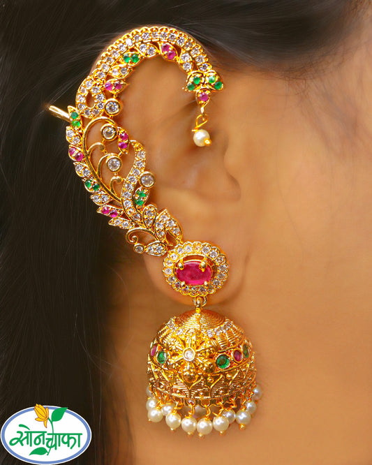 GLAMOROUS SPARKLE DIAMOND & PEARL EAR-CUFFS