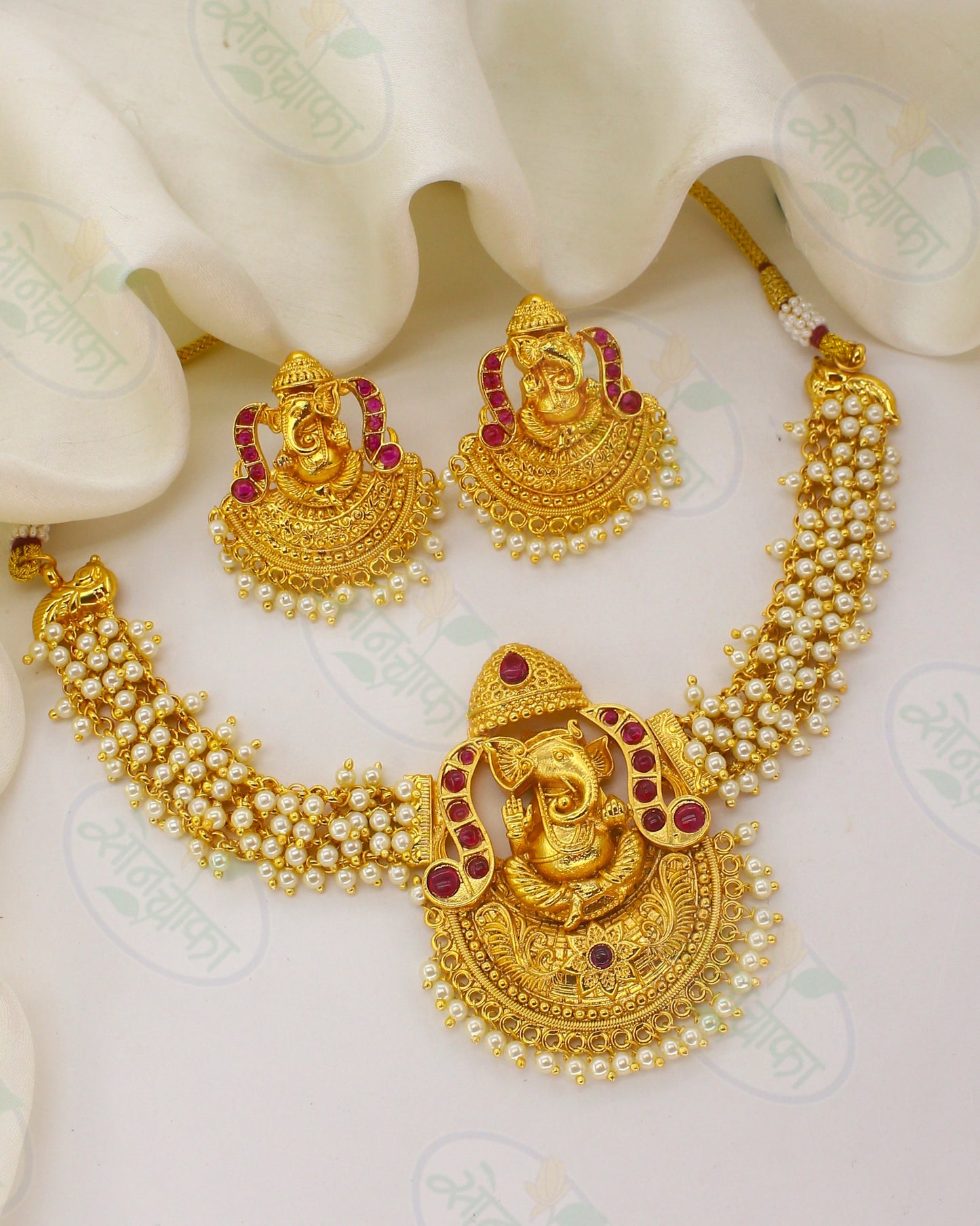 GODDESS GAJMUKH NECKLACE
