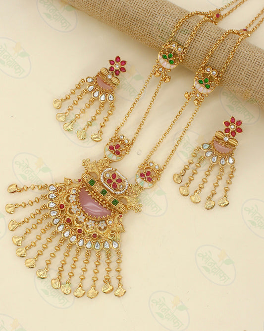 SPARKLING REFLECTION NECKLACE SET
