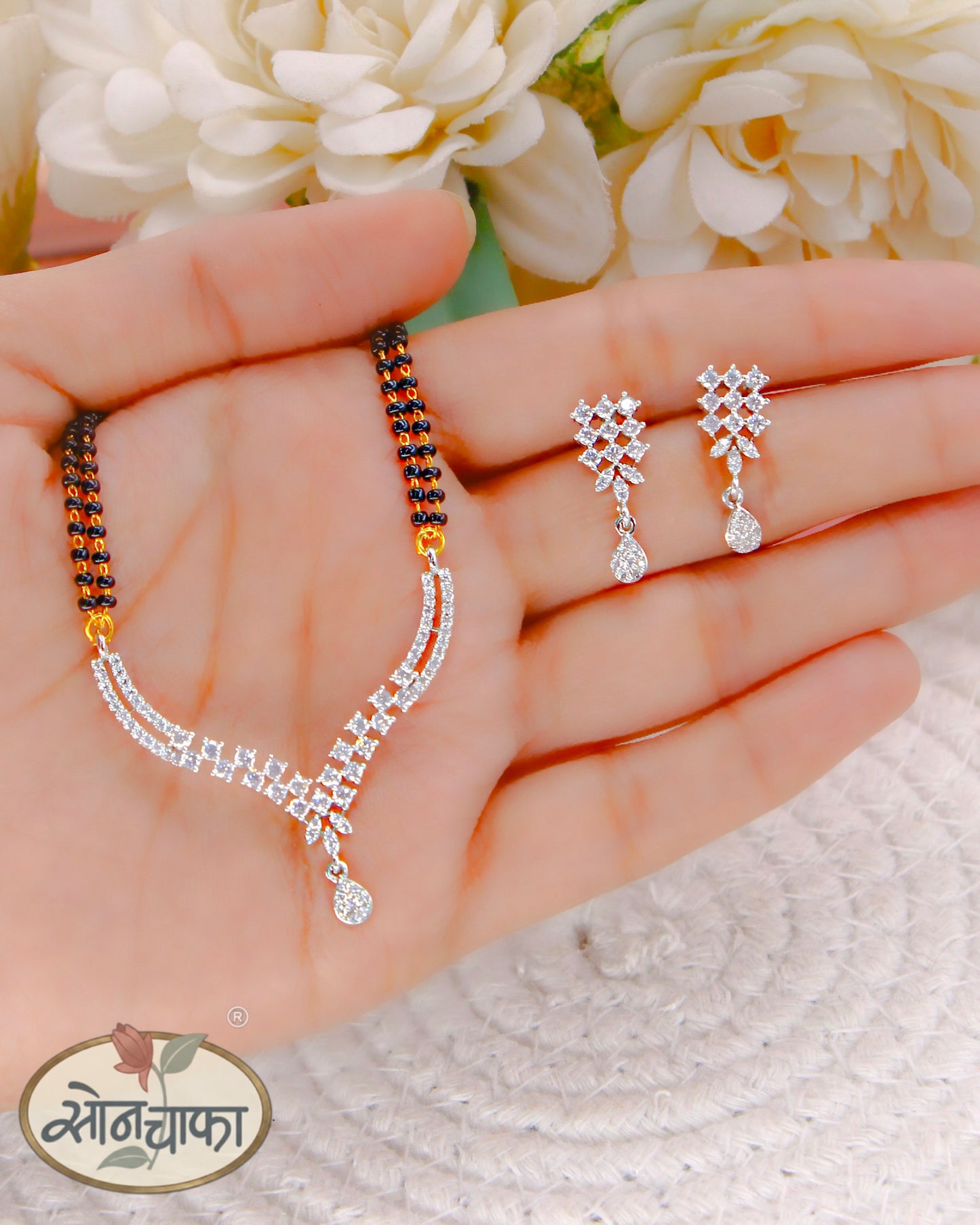 UNIQUE DESIGNER MANGALSUTRA
