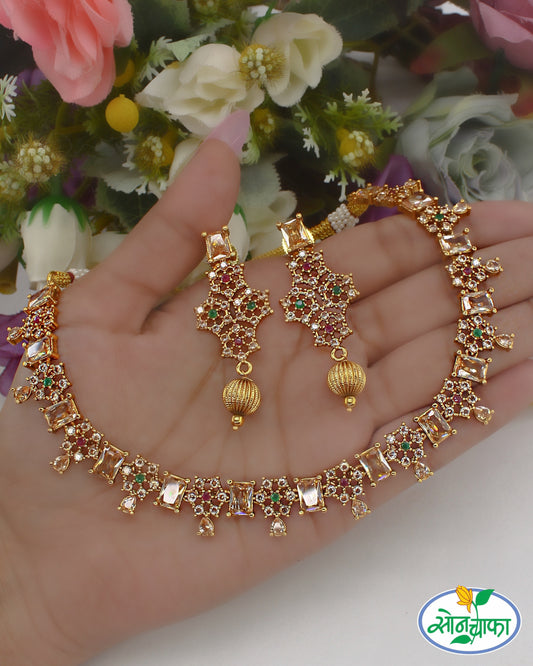 FLORAL DESIGNER NECKLACE