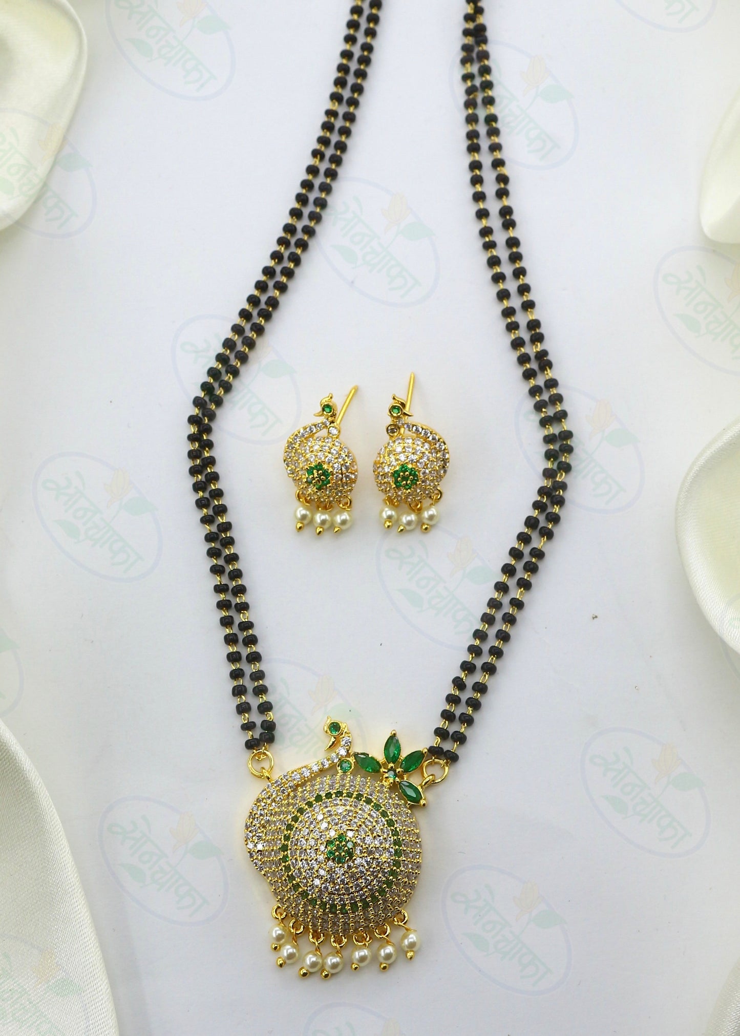 GORGEOUS PEACOCK DIA MANGALSUTRA