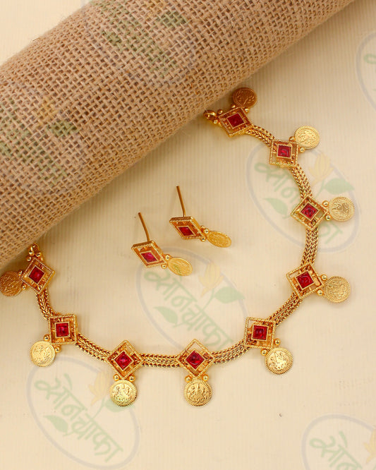 SQUARE DESIGNER NECKLACE