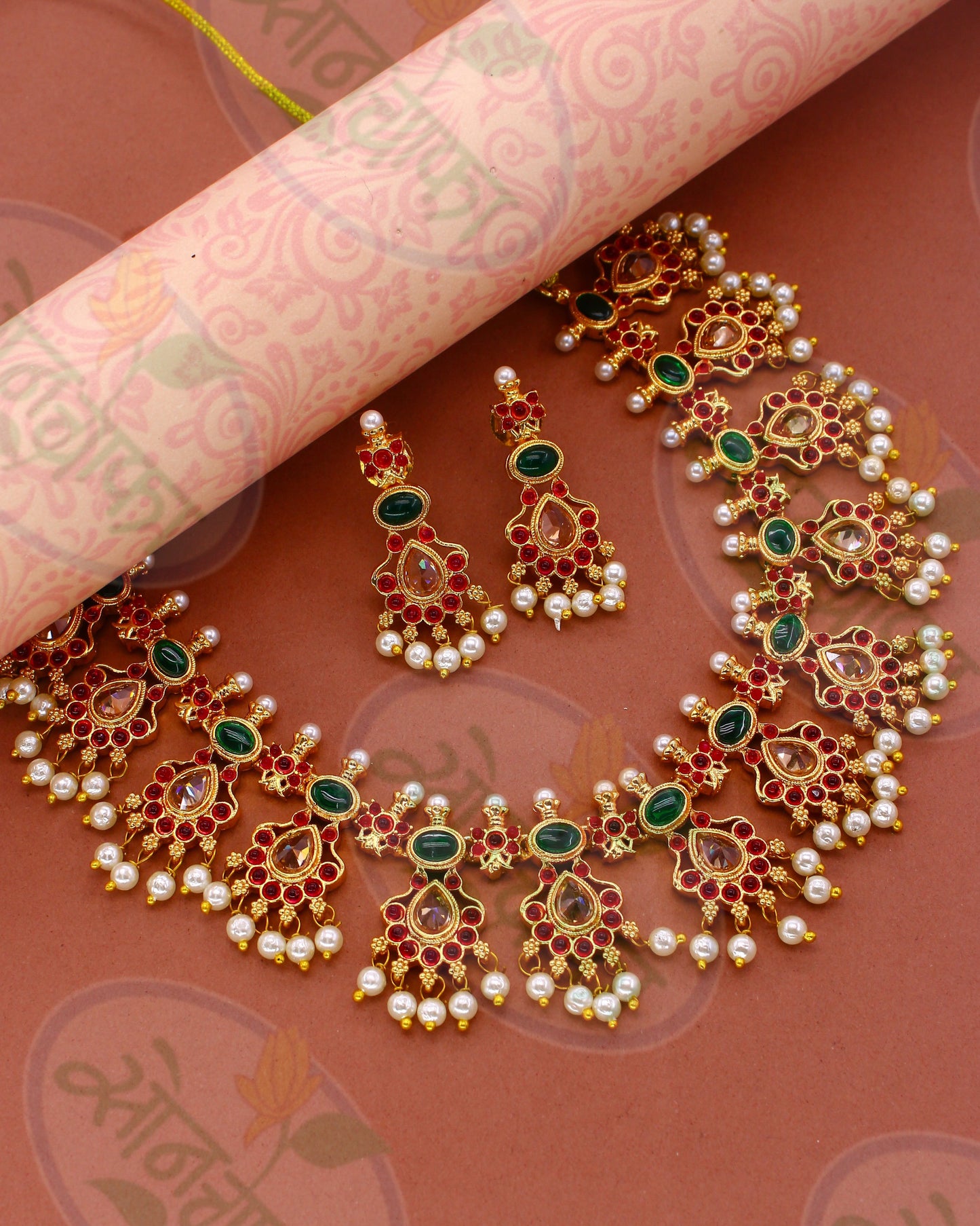 KEMP STONE DESIGNER NECKLACE