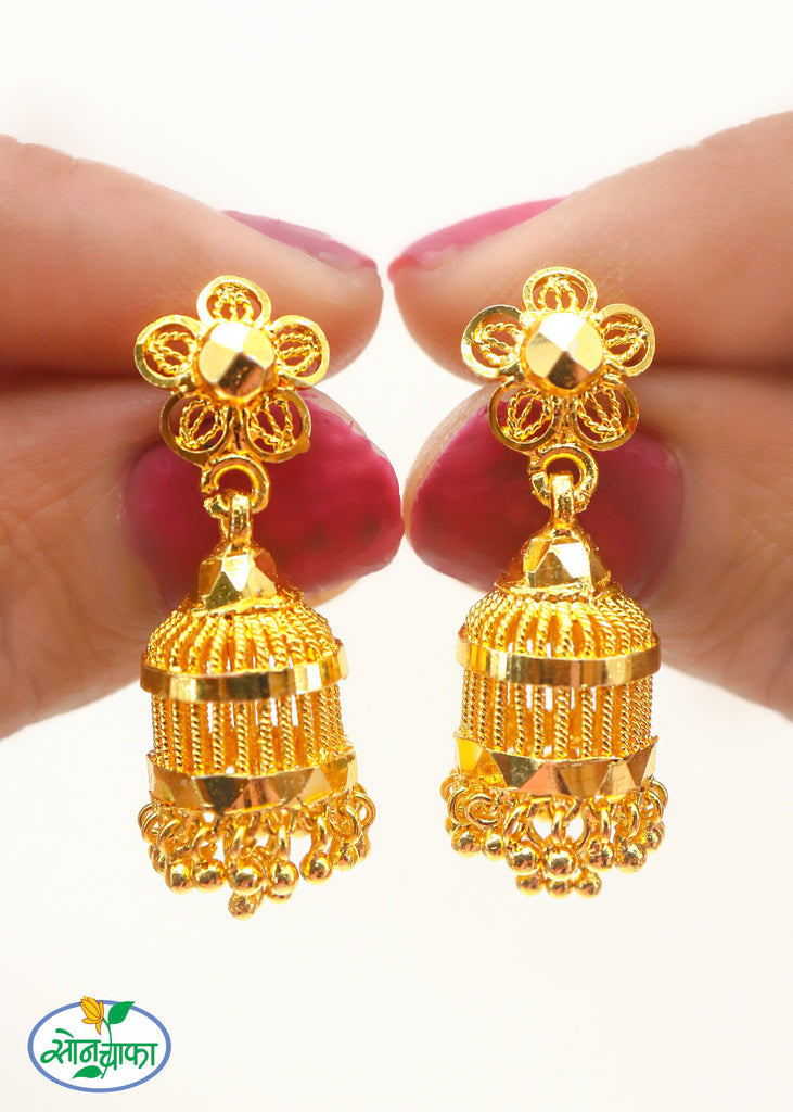 CHIC DAINTY GOLDEN JHUMKI EARRINGS Sonchafa