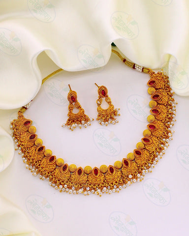 BEAUTIFUL PESHWAI NECKLACE