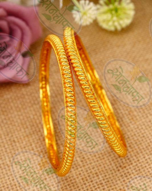 STUNNING ANTIQUE BANGLES