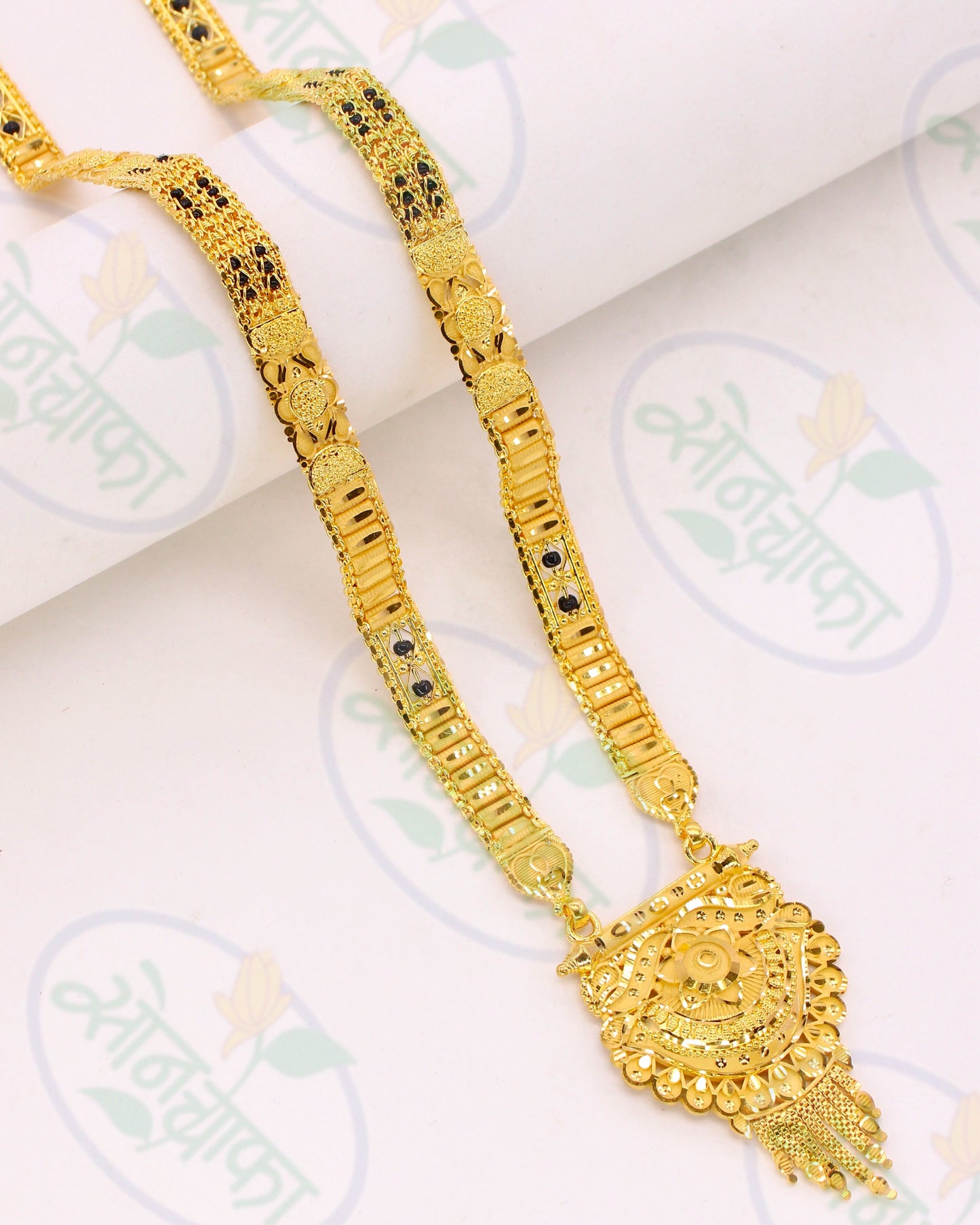 MINIMAL GRACE GOLD PLATED MANGALSUTRA