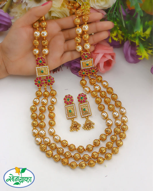 TRADITIONAL ANTIQUE SET