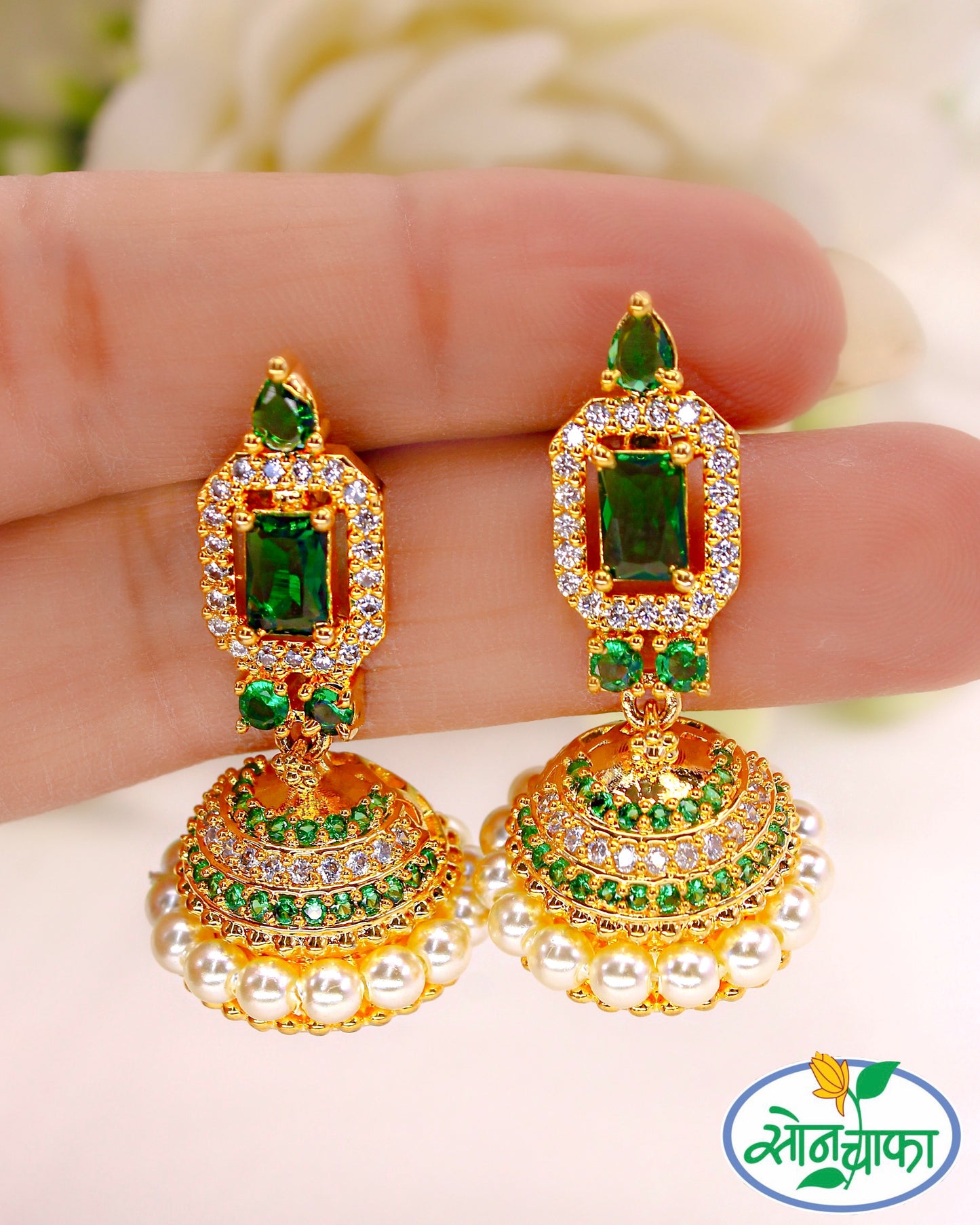 TRENDY MOTI EARRINGS