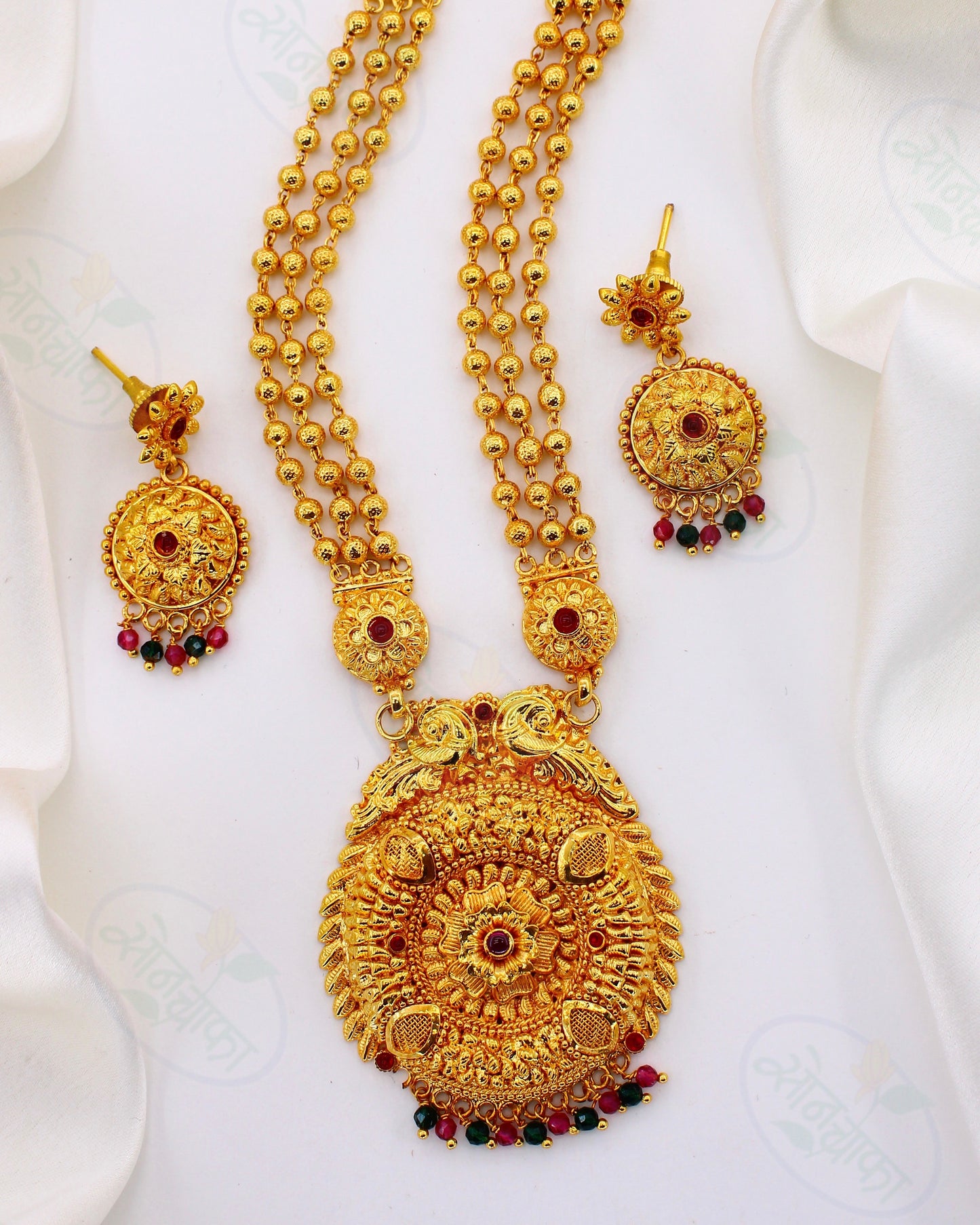 ROYAL FLORET MATTE NECKLACE