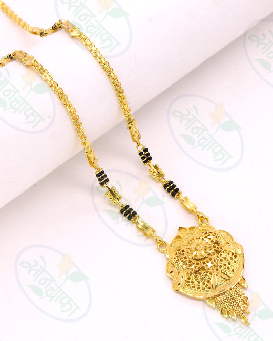 PRETTY GOLD PALTED MANGALSUTRA